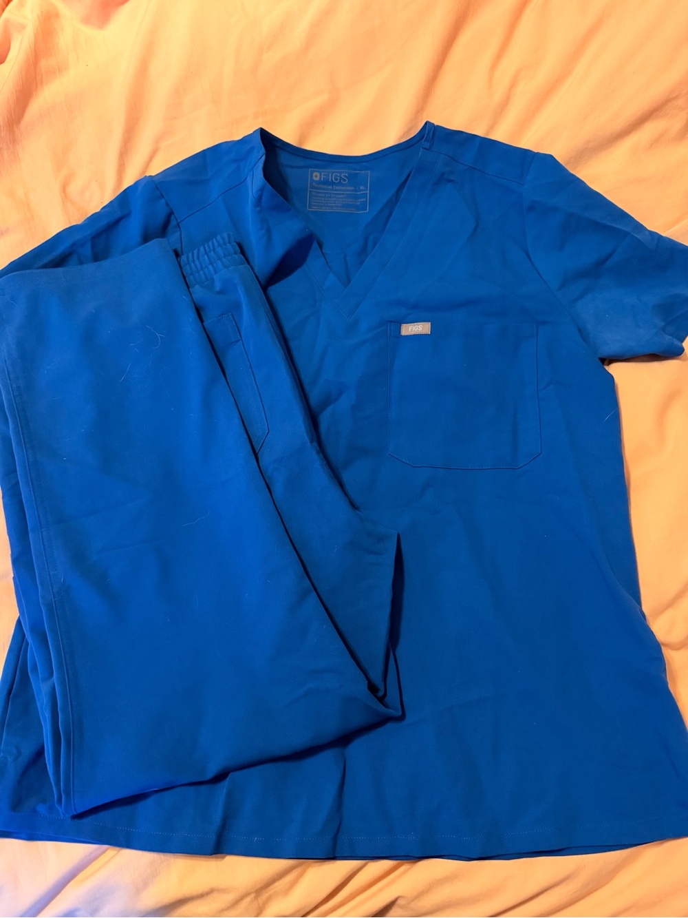 Figs Women’s Royal Blue V-Neck Scrub Top and Pants